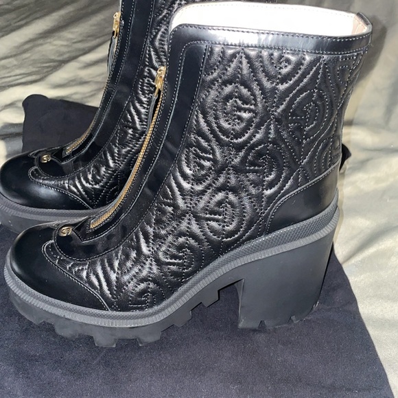 Authentic Gucci Ankle boots - Picture 3 of 7